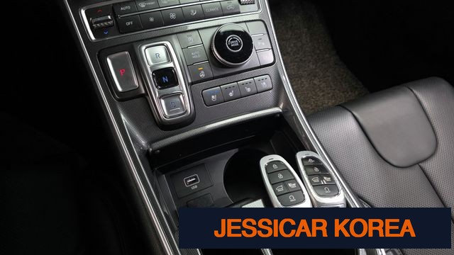 2021 Hyundai The New Santa Fe - Thumbnail 16
