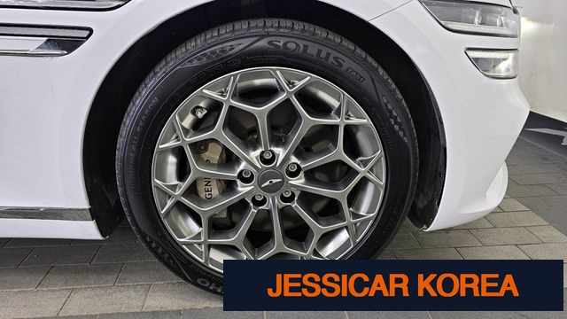 2022 Genesis G80 (RG3) - Thumbnail 11
