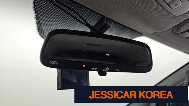 2021 Hyundai The New Grand Starex - Thumbnail 4