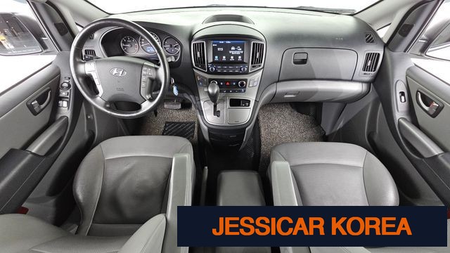 2021 Hyundai The New Grand Starex - Thumbnail 5