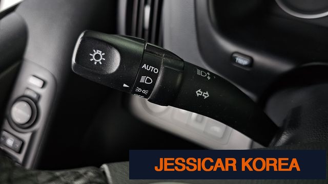 2021 Hyundai The New Grand Starex - Thumbnail 11