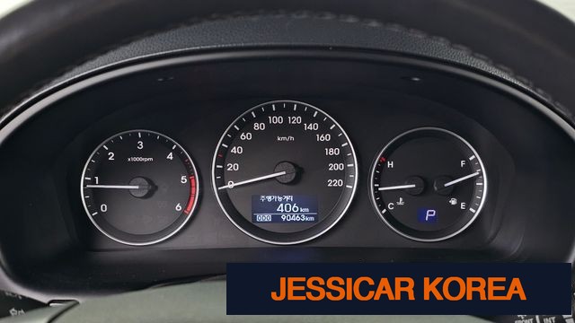 2021 Hyundai The New Grand Starex - Thumbnail 17