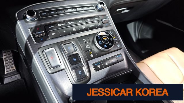 2023 Hyundai The New Santa Fe - Thumbnail 17