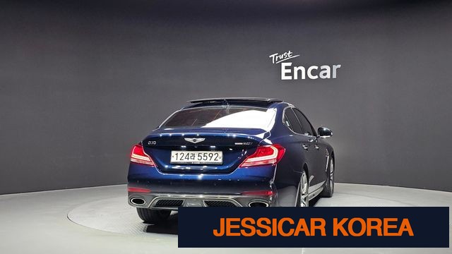 2020 Genesis G70 - Thumbnail 14