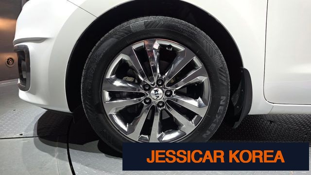 2018 Kia All New Carnival - Thumbnail 9