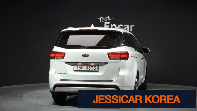 2018 Kia All New Carnival - Thumbnail 17