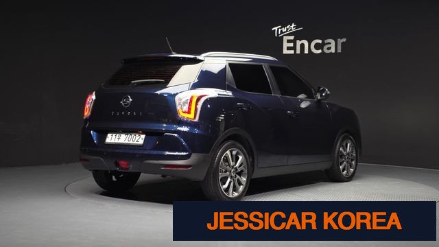 2016 KG Mobility Tivoli - Thumbnail 16