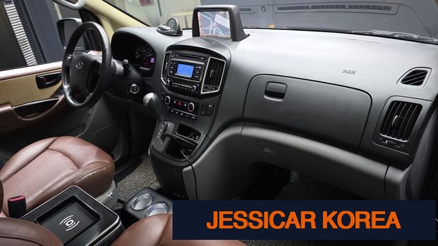 2021 Hyundai The New Grand Starex - Thumbnail 14