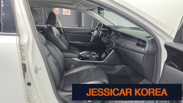 2020 Kia K7 Premier - Thumbnail 8
