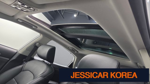 2020 Kia K7 Premier - Thumbnail 13