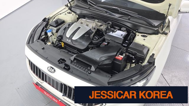 2020 Kia K7 Premier - Thumbnail 17