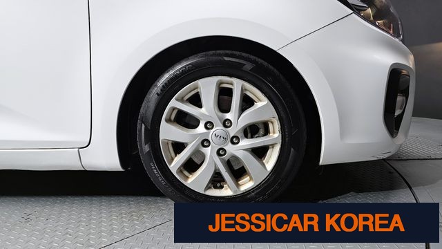 2018 Kia The New Karen's - Thumbnail 2