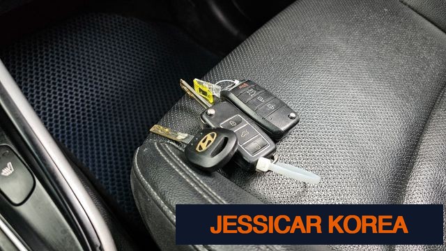 2018 Kia The New Karen's - Thumbnail 3