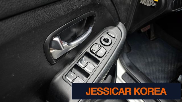 2018 Kia The New Karen's - Thumbnail 10