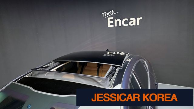 2020 Kia K7 Premier - Thumbnail 3