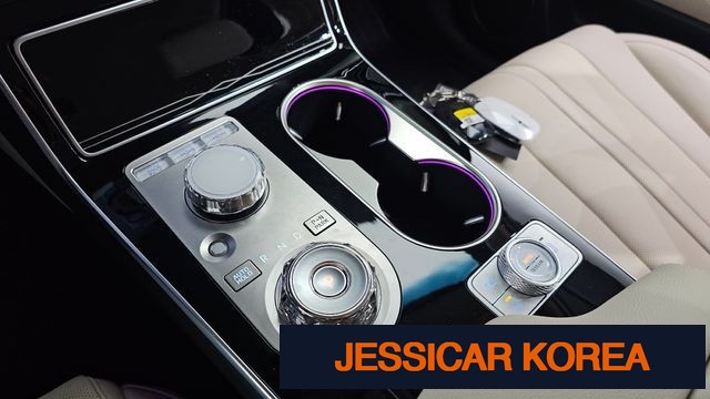 2025 Genesis GV80 - Thumbnail 15