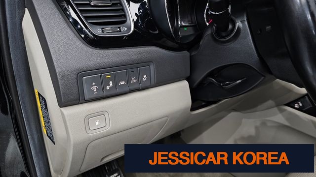 2016 Kia All New Carnival - Thumbnail 15
