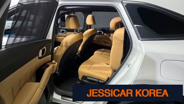 2023 Kia Sorento 4th Gen - Thumbnail 17