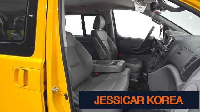 2020 Hyundai The New Grand Starex - Thumbnail 4
