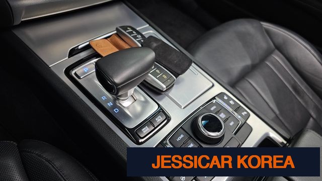 2017 Genesis G80 - Thumbnail 13