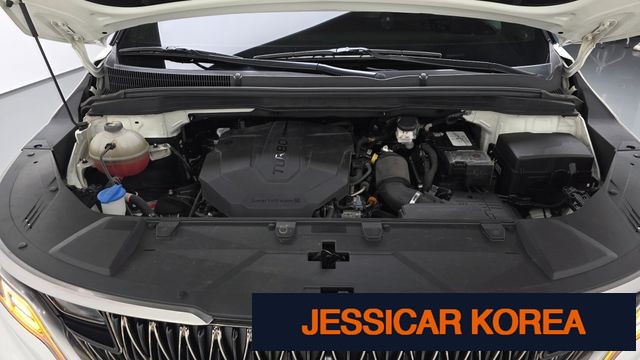 2022 Kia Carnival 4th Gen - Thumbnail 4