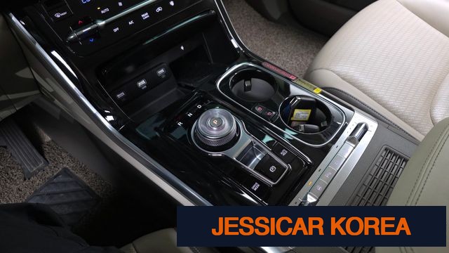 2022 Kia Carnival 4th Gen - Thumbnail 9