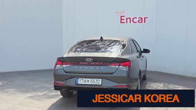 2021 Hyundai Avante (CN7) - Thumbnail 2