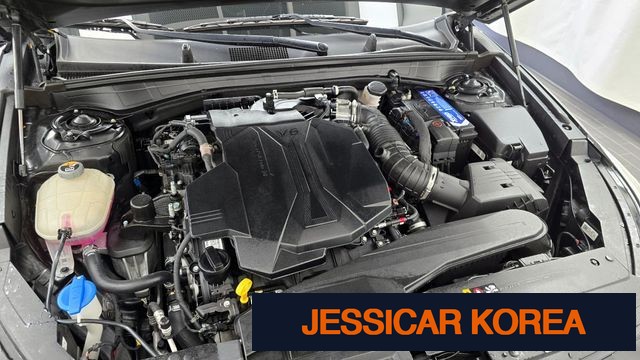 2022 Kia K8 - Thumbnail 5