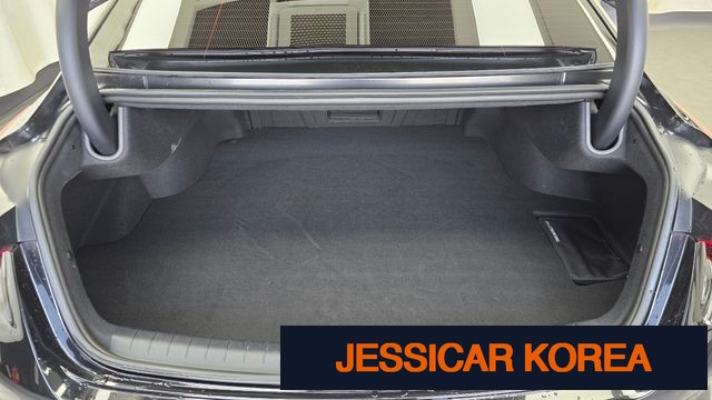 2022 Kia K8 - Thumbnail 11