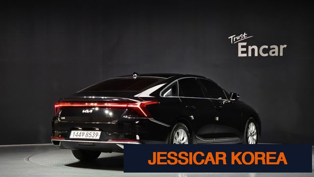 2022 Kia K8 - Thumbnail 12