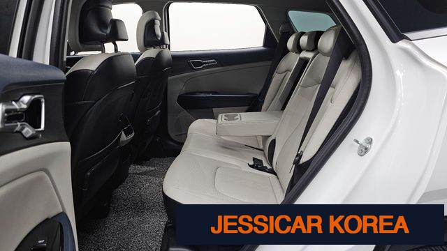 2023 Kia Sportage 5th Gen - Thumbnail 11