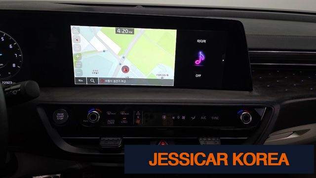 2023 Kia K8 - Thumbnail 5