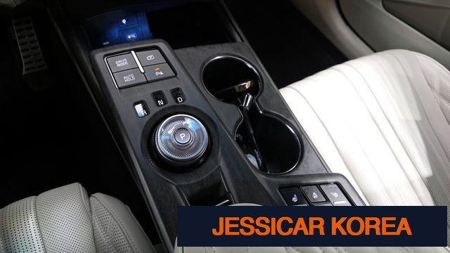 2023 Kia K8 - Thumbnail 12