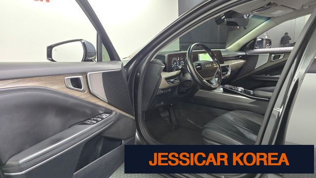 2022 Kia K8 - Thumbnail 5