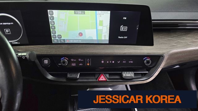 2022 Kia K8 - Thumbnail 11