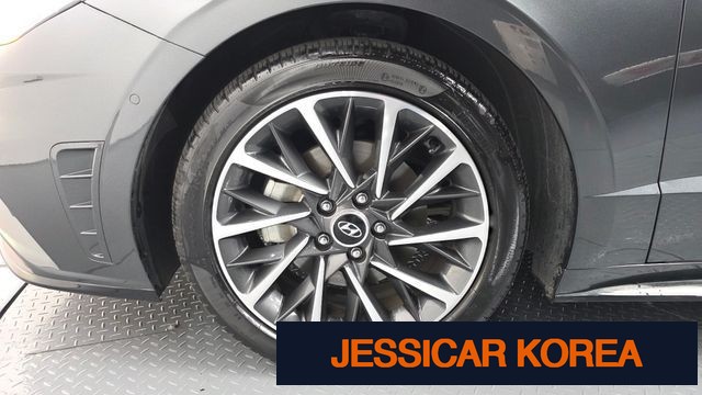 2021 Hyundai Sonata (DN8) - Thumbnail 2