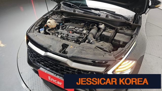 2022 Kia Sportage 5th Gen - Thumbnail 8