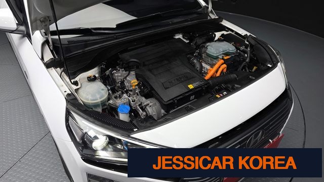 2018 Hyundai Ioniq Hybrid - Thumbnail 5