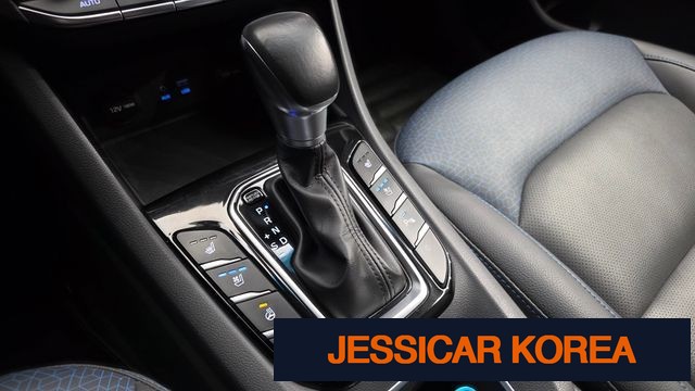 2018 Hyundai Ioniq Hybrid - Thumbnail 9