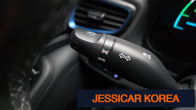 2018 Hyundai Ioniq Hybrid - Thumbnail 19