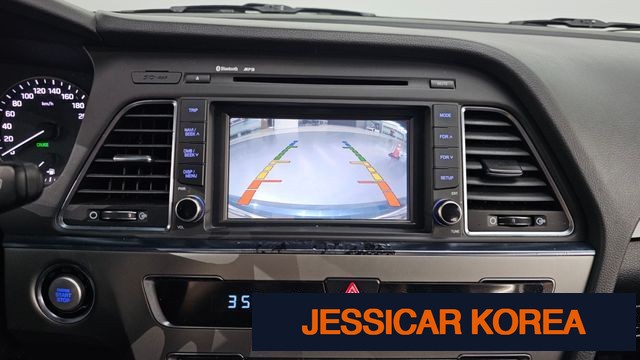 2015 Hyundai LF Sonata - Thumbnail 18
