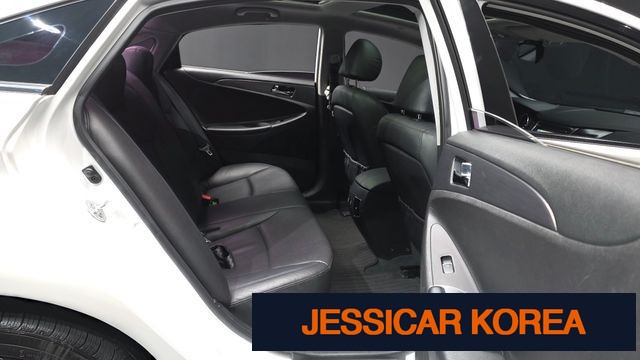 2012 Hyundai sonata hybrid - Thumbnail 12