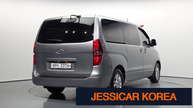 2015 Hyundai Grand Starex - Thumbnail 6