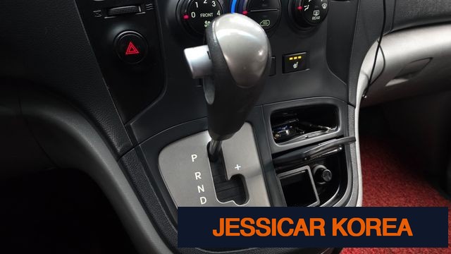 2015 Hyundai Grand Starex - Thumbnail 8