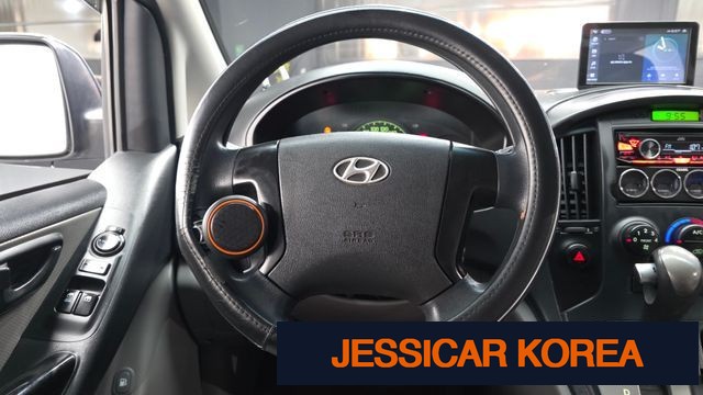 2015 Hyundai Grand Starex - Thumbnail 9