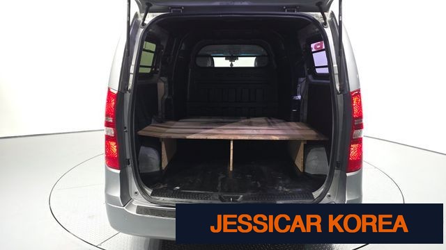 2015 Hyundai Grand Starex - Thumbnail 19