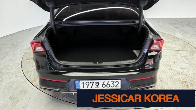 2022 Kia K5 3rd Gen - Thumbnail 2