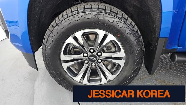 2021 Chevrolet Real New Colorado - Thumbnail 17