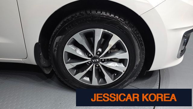 2015 Kia All New Carnival - Thumbnail 13