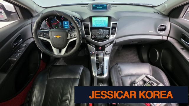 2012 Chevrolet Cruze - Thumbnail 14